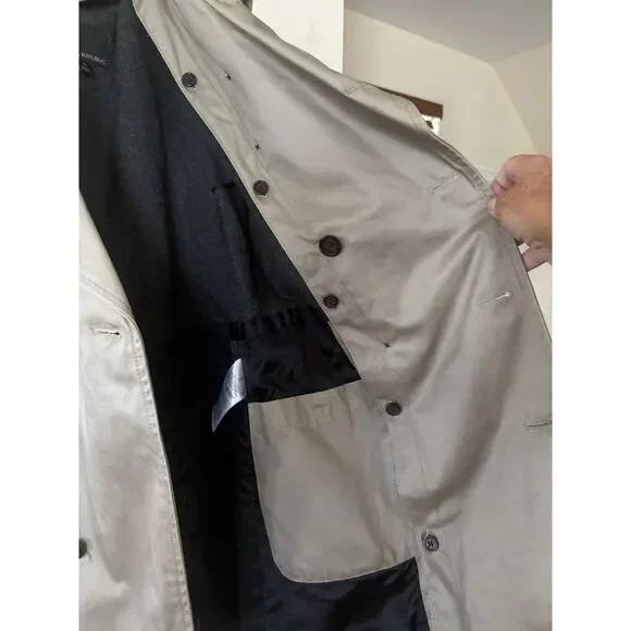 BANANA REPUBLIC Double-Breasted Belted Lined Trench Coat Sze S Khaki Classic EUC - Picture 15 of 15